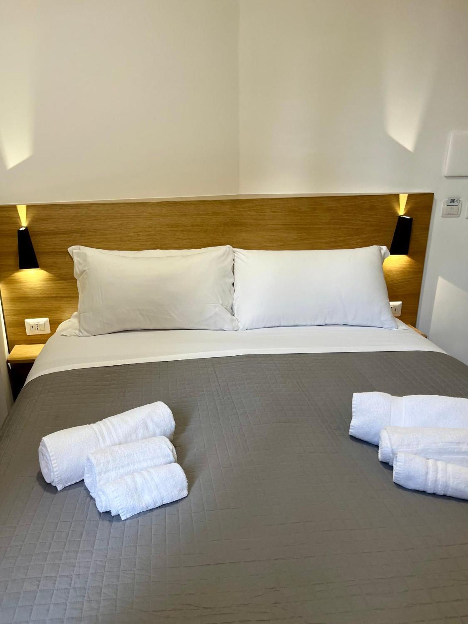Nabab-Napoli Bed And Breakfast المظهر الخارجي الصورة